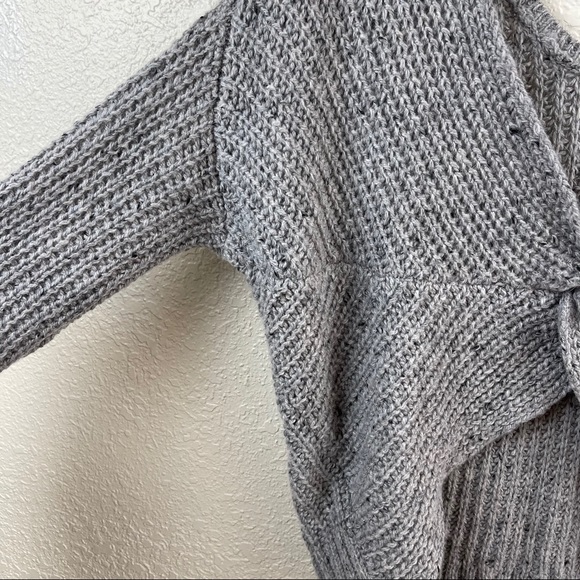 Ruby Moon  crop sweater - Picture 3 of 5